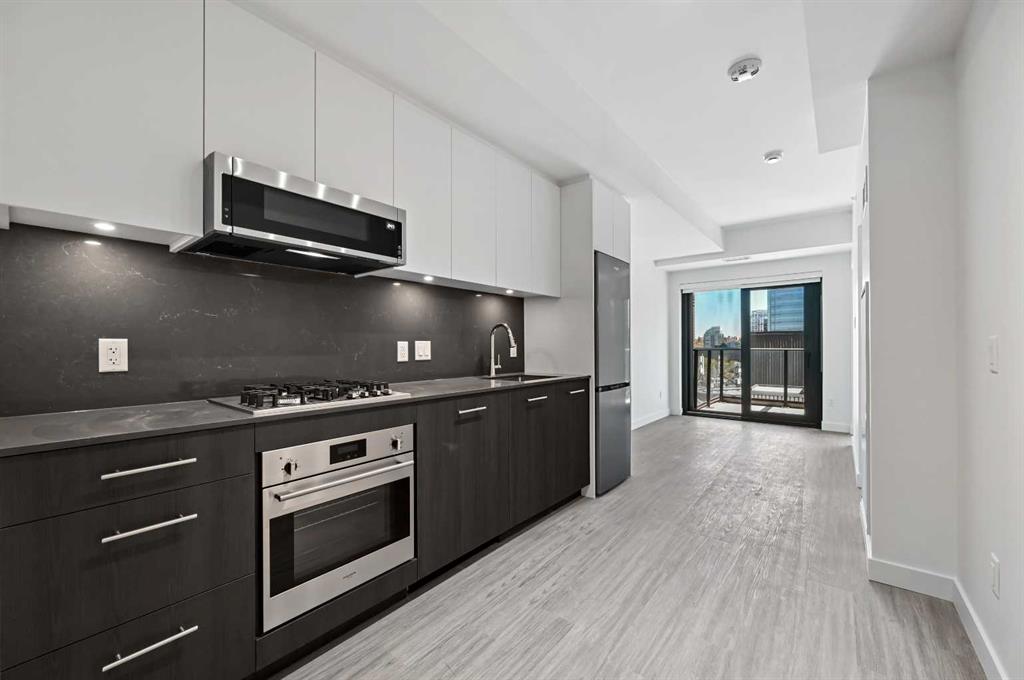 730 2 Avenue SW #704 photo 4
