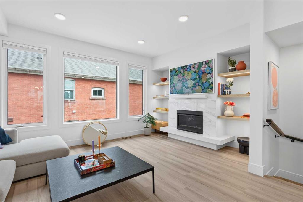 2222 5 Street SW photo 2