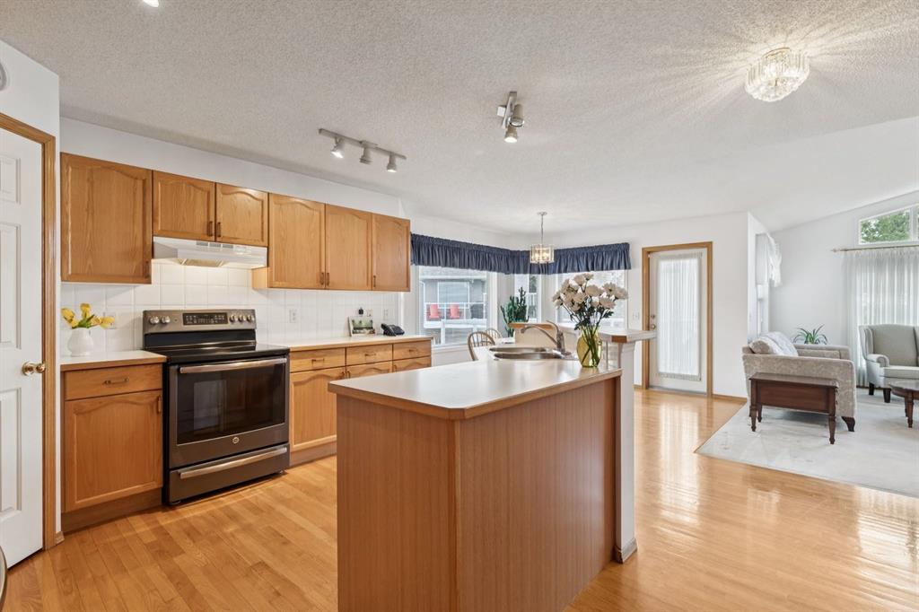 614 Sierra Madre Court SW photo 4