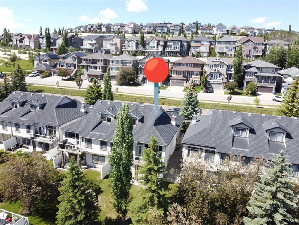 241 Springbank Terrace SW photo 3