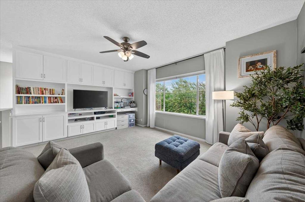 132 Tuscany Meadows Common NW