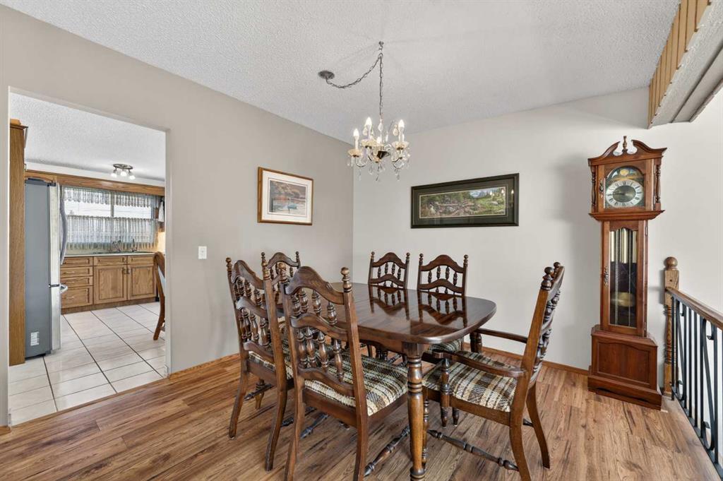 6451 70 Street NW photo 4