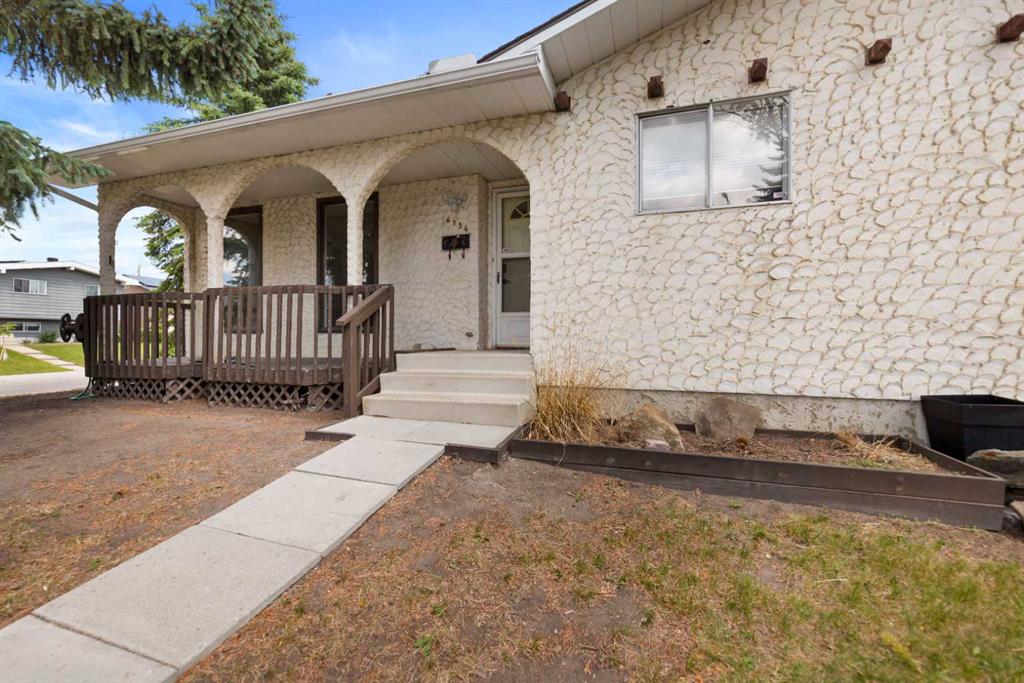 6756 Huntchester Road NE photo 3