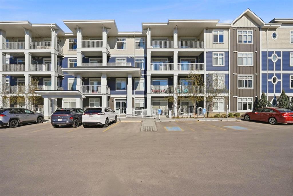 400 Auburn Meadows Common SE #213 photo 2