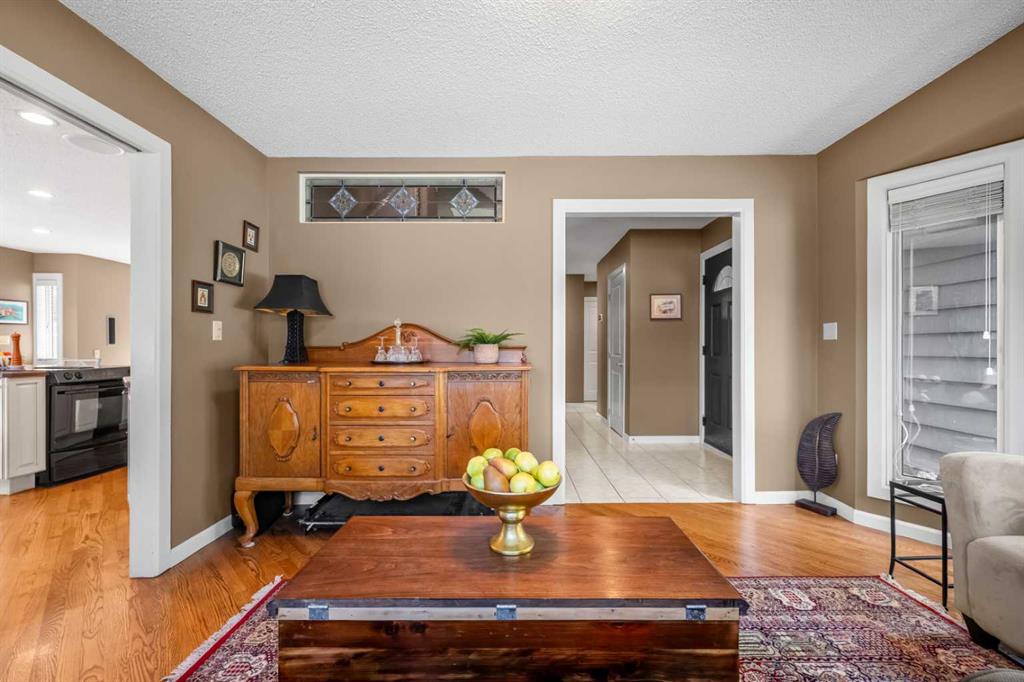 39 Deermoss Place SE photo 5