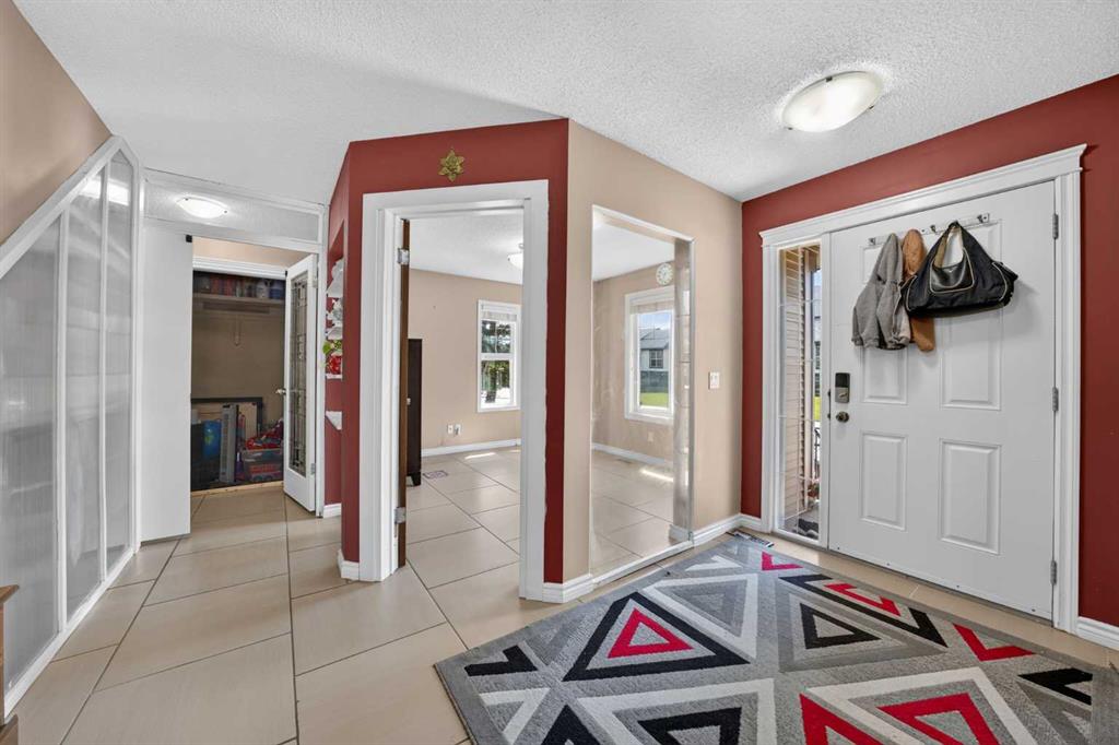 202 Silverado Range Place SW photo 4