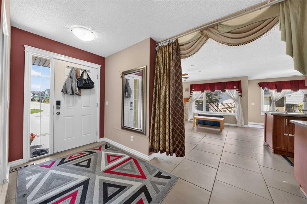 202 Silverado Range Place SW photo 5