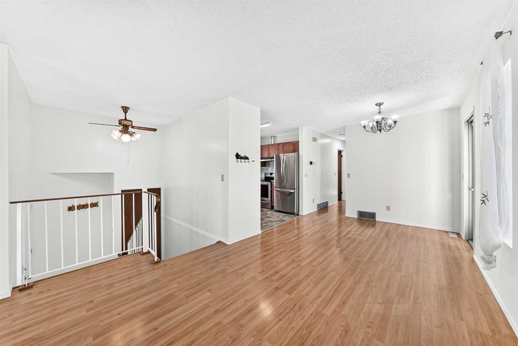18 Erin Ridge Court SE photo 2