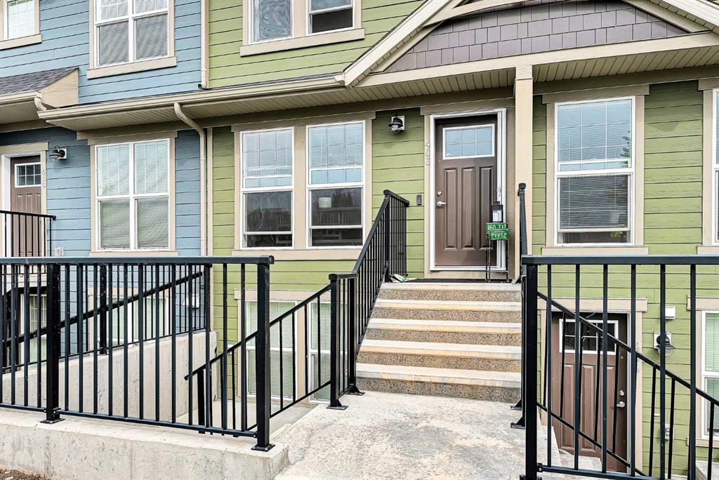 406 Cranbrook Square SE photo 3