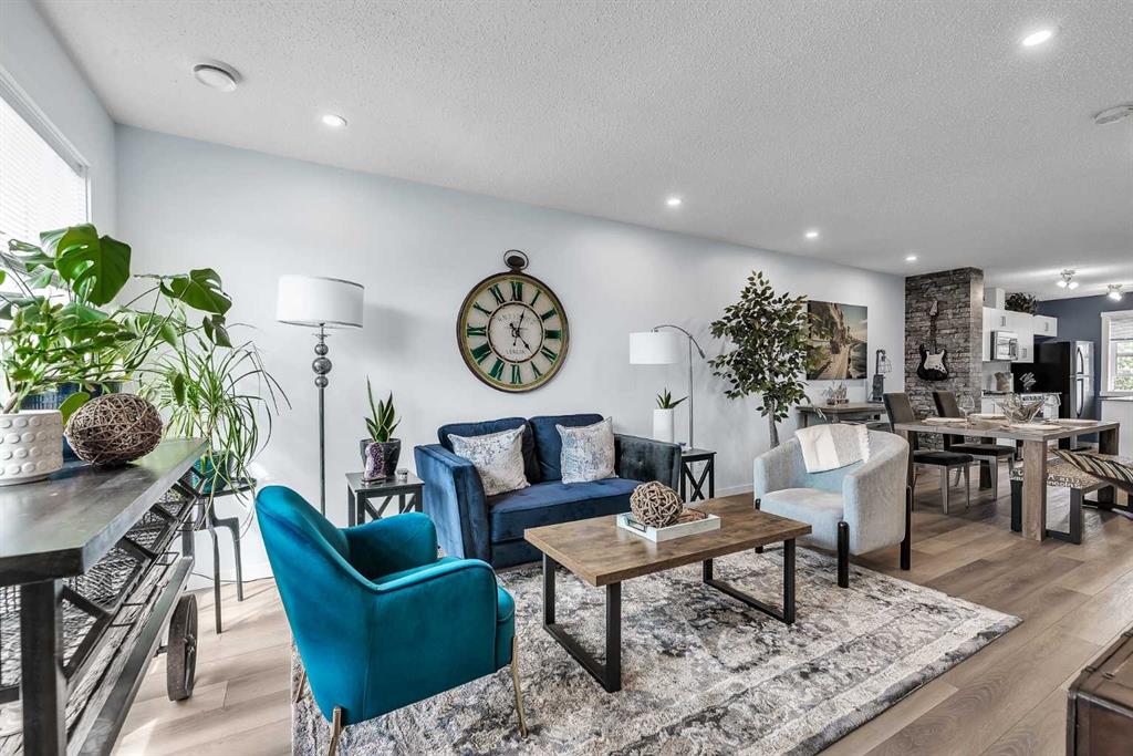 406 Cranbrook Square SE photo 5