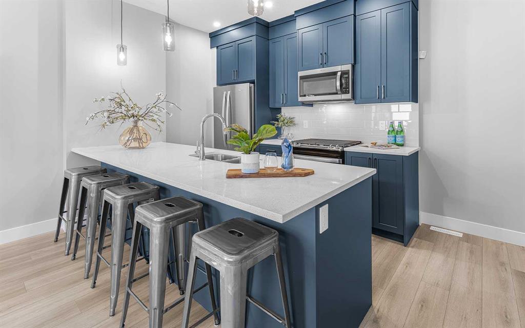 255 Rowmont Boulevard NW #1703 photo 3
