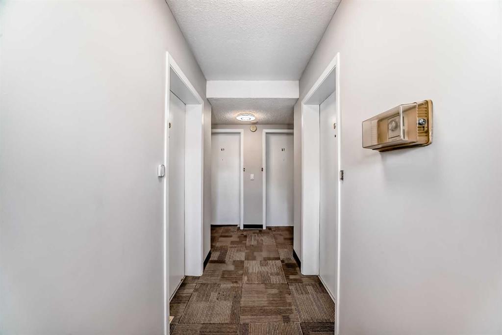 175 Manora Place NE #57 photo 2