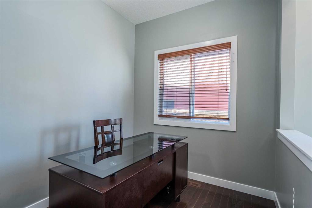 136 Legacy Circle SE photo 4