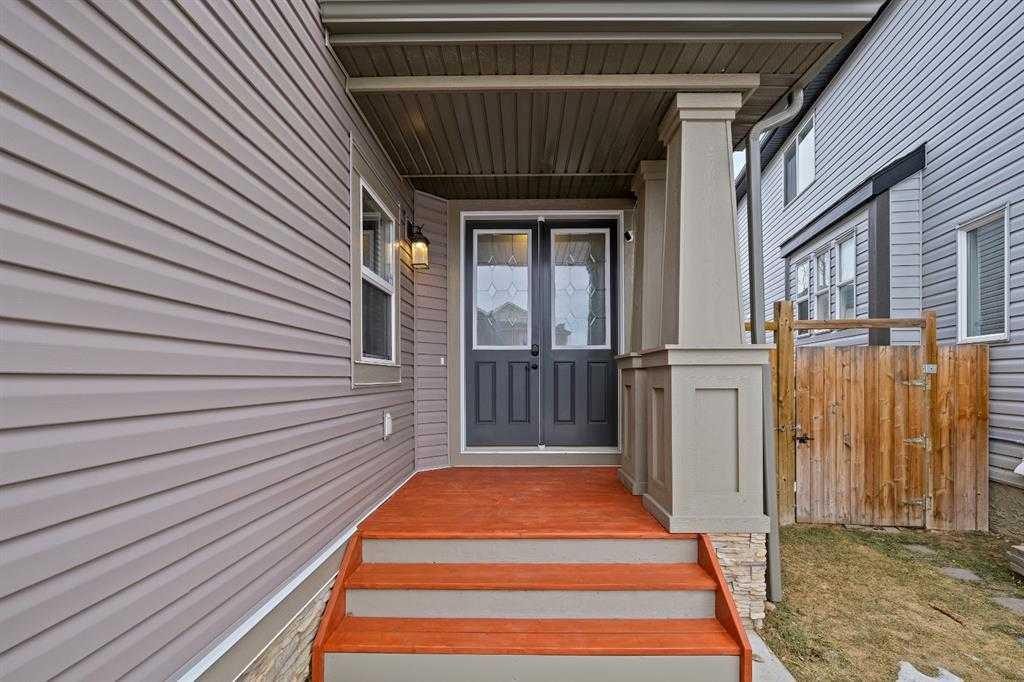 62 Copperleaf Terrace SE photo 2