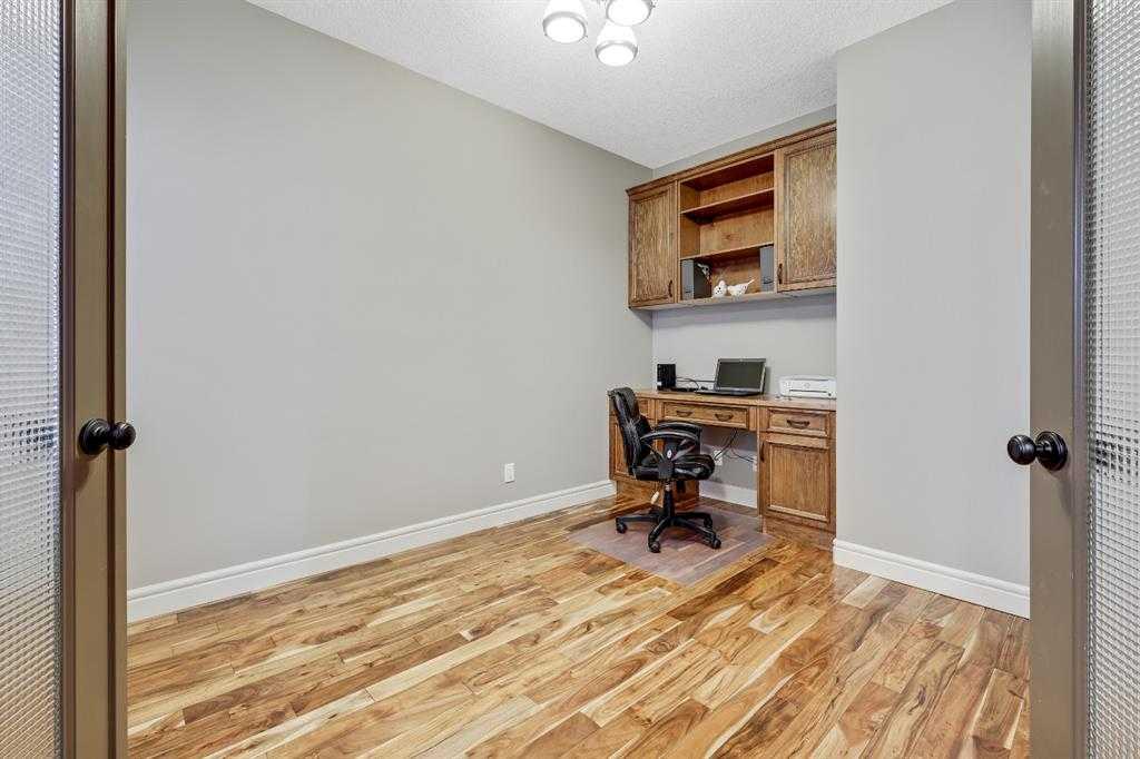 62 Copperleaf Terrace SE photo 5