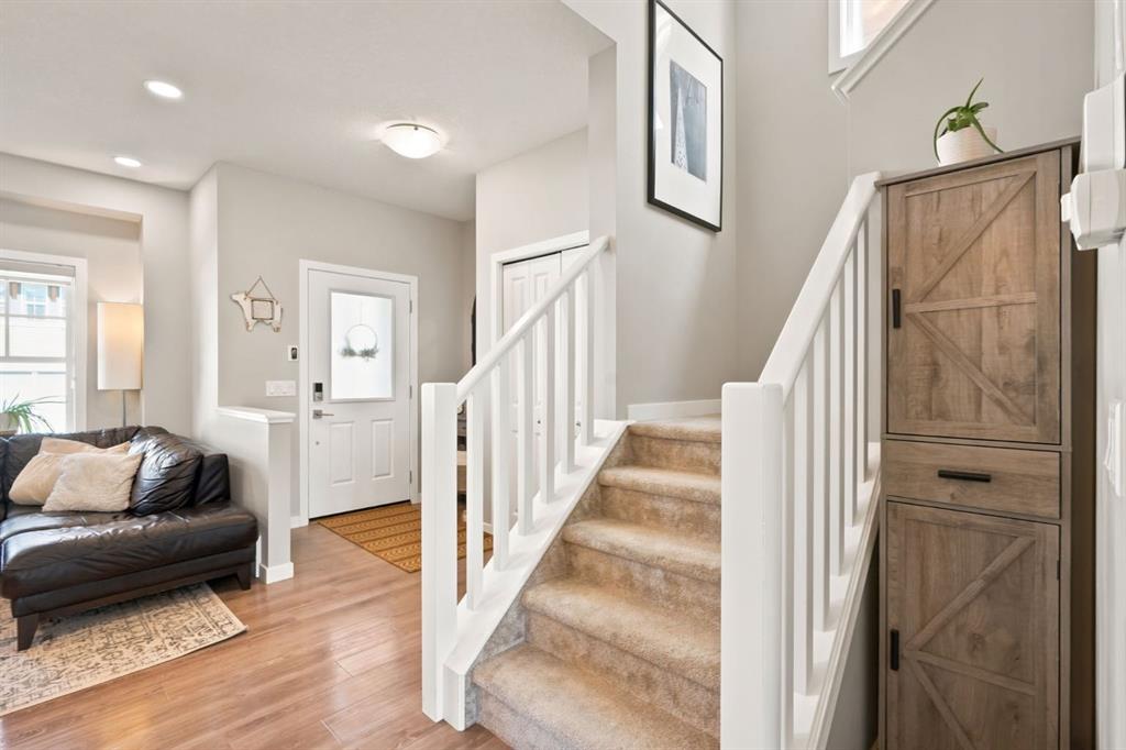 85 Masters Street SE photo 5