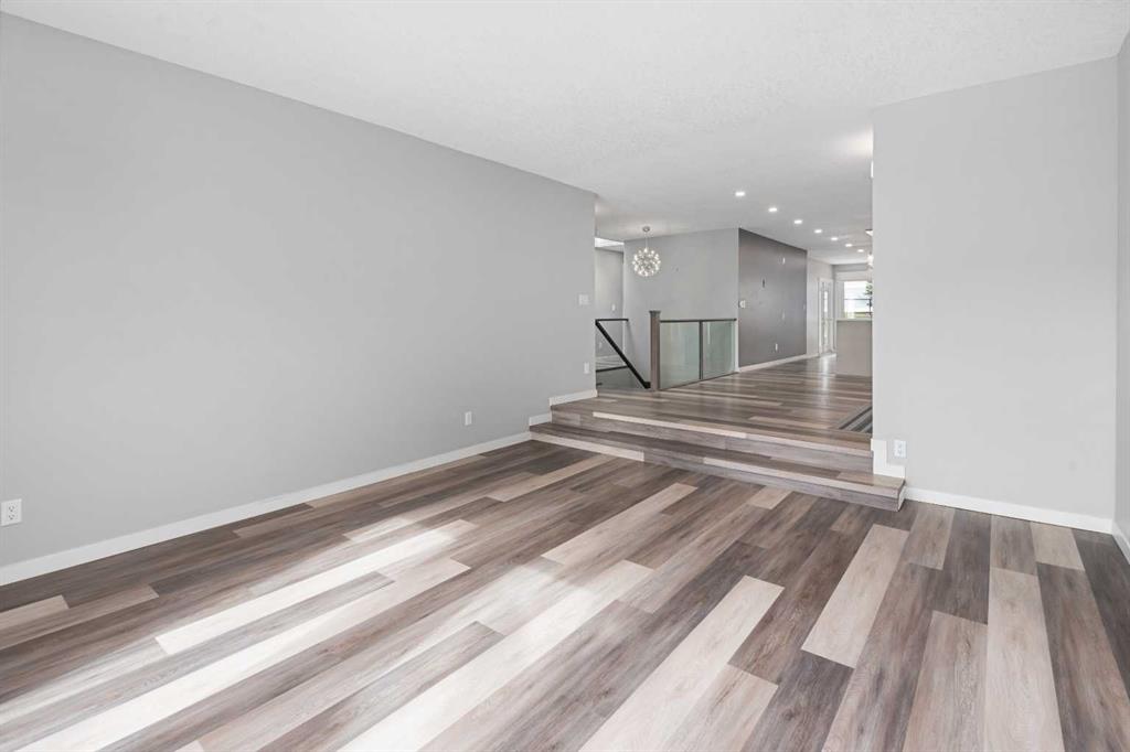 51 Woodmont Road SW photo 4