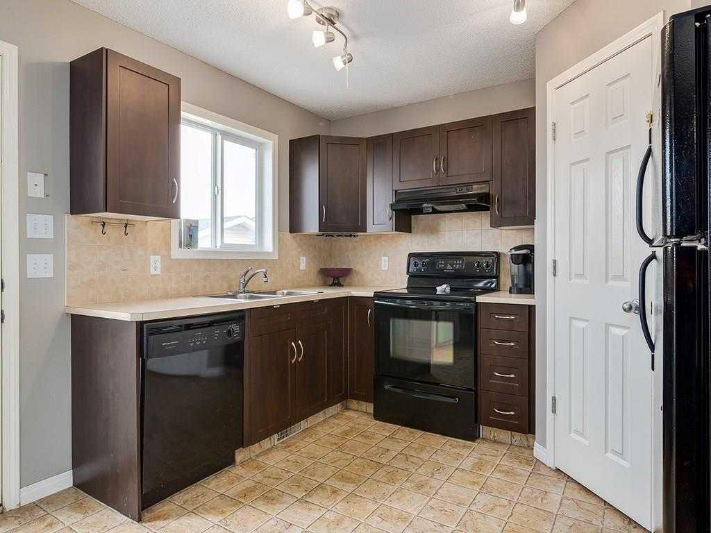 50 Bridlecrest Gardens SW photo 3