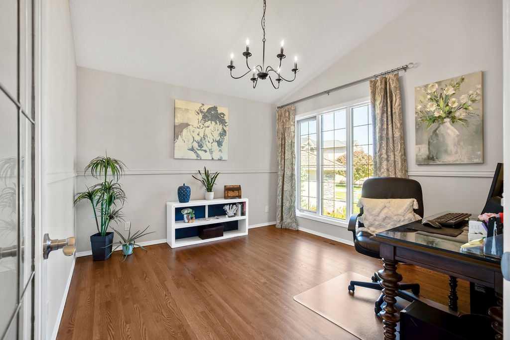 66 Mt Gibraltar Heights SE photo 4
